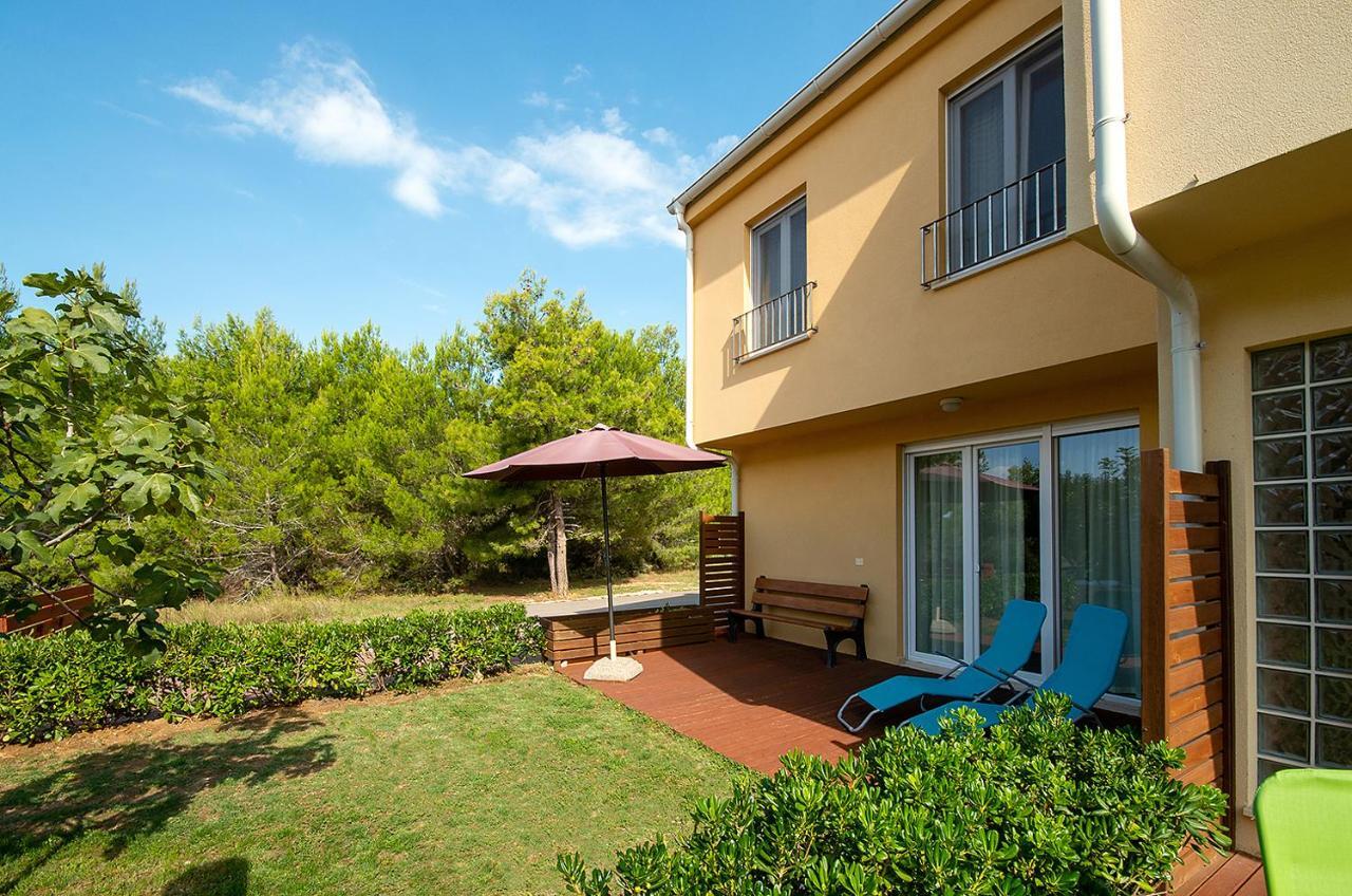 Giotto Holiday Houses ヴーシ エクステリア 写真